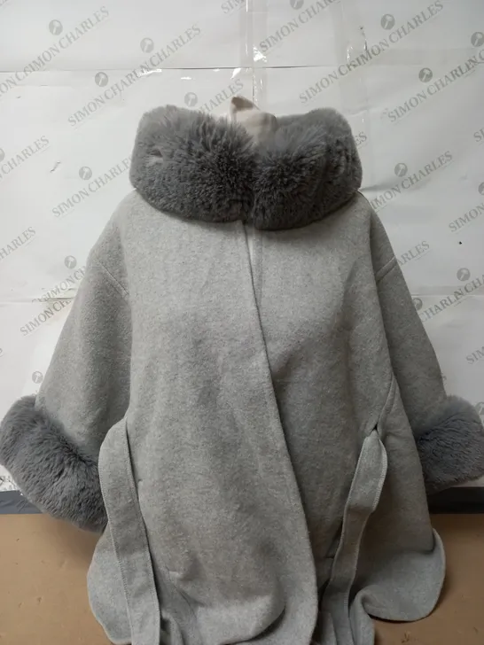 FRANK USHER CAPE IN DOVE GREY ONE SIZE 