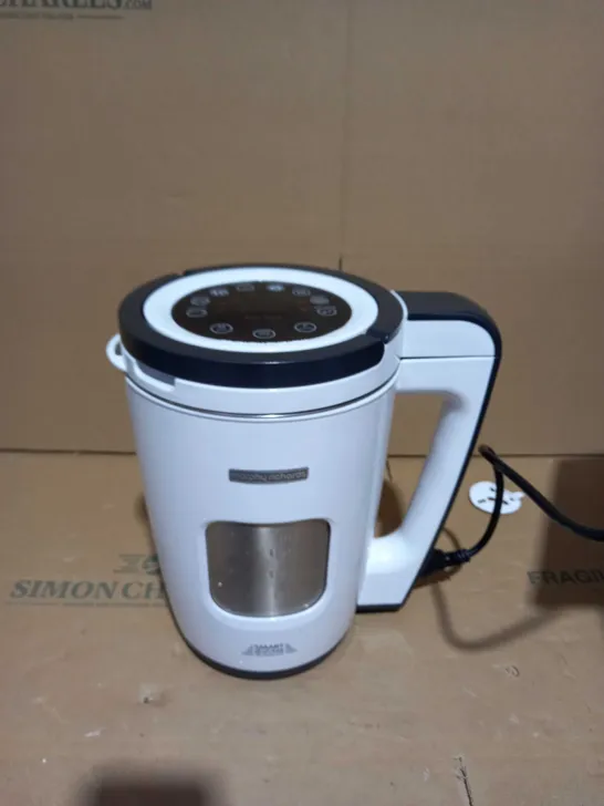 MORPHY RICHARDS TOTAL CONTROL SOUP MAKER