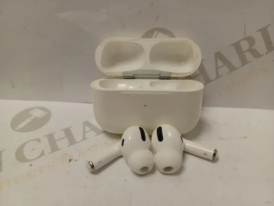 TRUE WIRELESS PORTABLE EARBUDS - WHITE