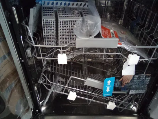 INDESIT DIC3B16UK DISHWASHER