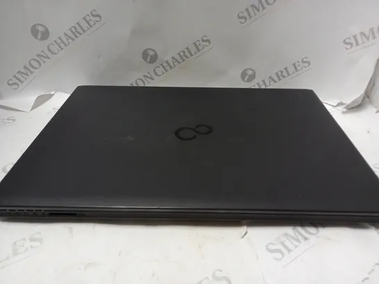 FUJITSU LIFEBOOK A557 IN BLACK