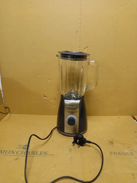 MORPHY RICHARDS TOTAL CONTROL GLASS TABLE BLENDER