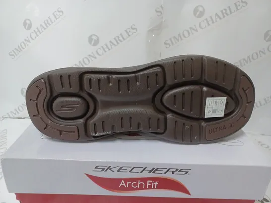 SKECHERS JOY CHUGGA BOOT CHOCOLATE SIZE 6