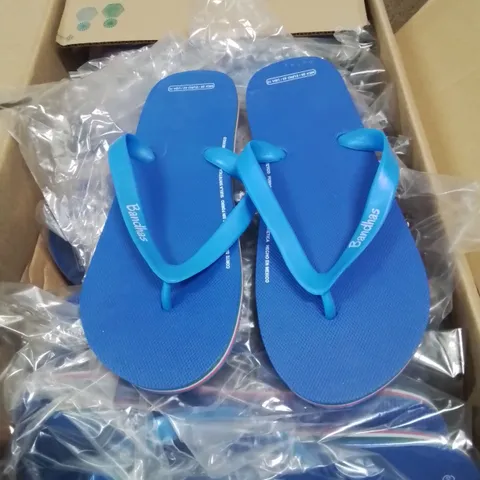 BOX CONTAINING 20 PAIRS OF MEXICO BANDHAS FLIPFLOP/SANDLES SIZE 9