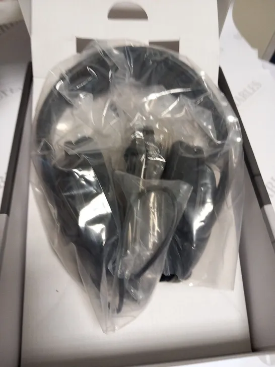 BOXED SENNHEISER HD 560S HEADPHONES