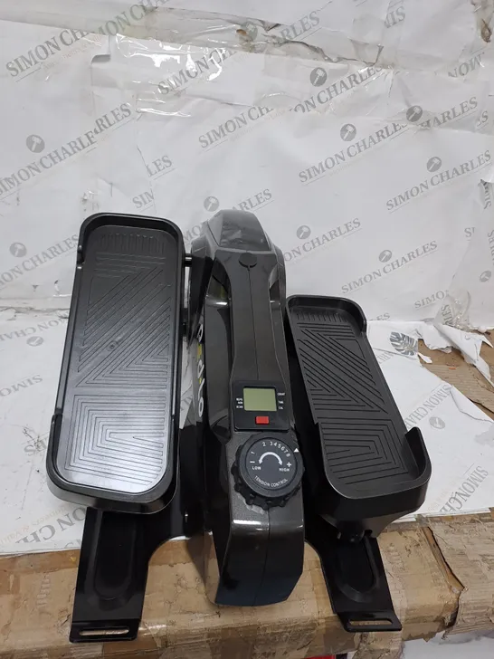 BOXED PEDLO MINI ELLIPTICAL TRAINER 