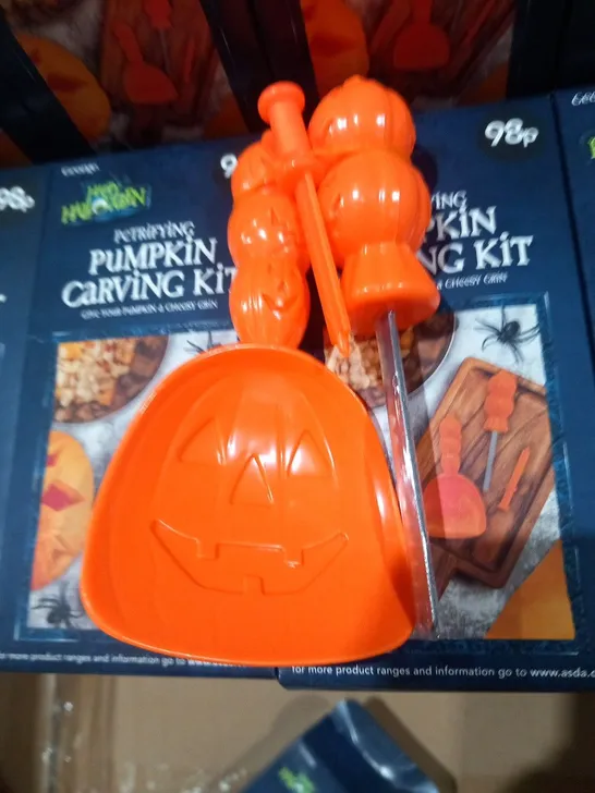 BOX OF APPROXIMATELY 48 BRAND NEW BOXED HAPPY HALLOWEEN PUMPKIN CARVING KITS