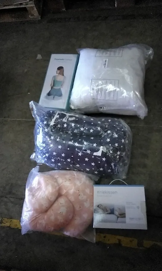 PALLET OF ASSORTED HOUSEHOLD GOODS TO INCLUDE KNEE CUSHION, FOAMULA CUSHION, AND NECK PILLOW ETC.