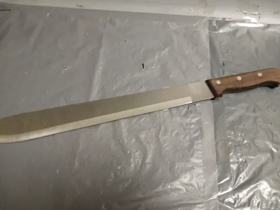 WOODEN HANDELED BOLO MACHETTE