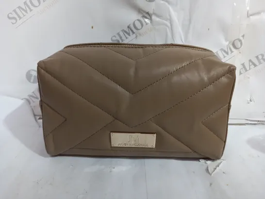 JULIEN MACDONALD PADDED MAKE-UP BAG