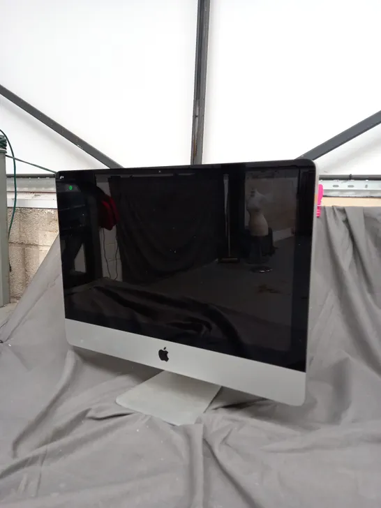 APPLE IMAC (A1311 LATE 2009)	CORE 2 DUO E7600 3.06GHZ	21 INCH