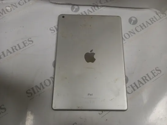 APPLE IPAD 10.2 A2197 IN SILVER