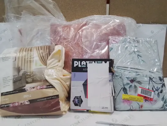 BOX OF APPROXIMATELY 10 ASSORTED ITEMS TO INCLUDE- CURTAINS,  DUVET COVER , AROCOVER ETC