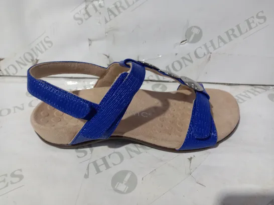 VIONIC ORTHOTIC REST FARRA FLAT STRAPPY SANDAL W/ FMT TECHNOLOGY - BLUE, UK SIZE 4.5