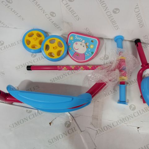 PEPPA PIG 'SWITCH IT' MULTI CHARACTER TRI SCOOTER