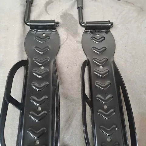 PAIR OF BIKE WALL MOUNTS 