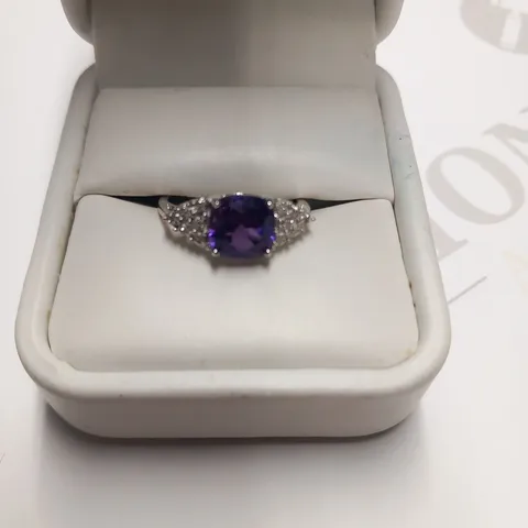 DESIGNER 9CT WHITE GOLD RING SET WITH AMETHYST AND DIAMONDS, WEIGHING +1.81CT