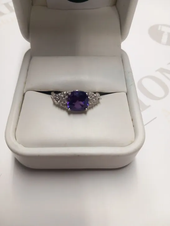 DESIGNER 9CT WHITE GOLD RING SET WITH AMETHYST AND DIAMONDS, WEIGHING +1.81CT