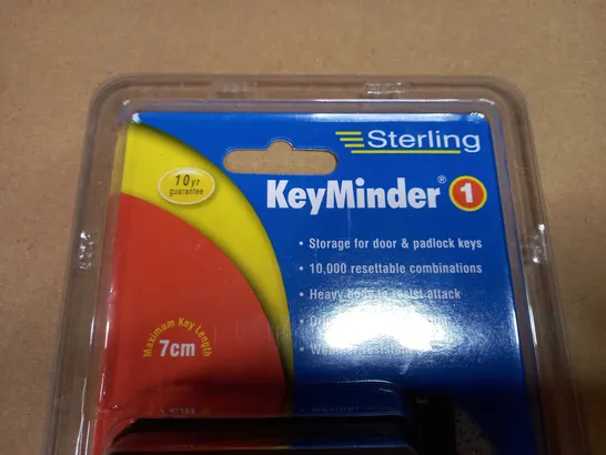 BOXED STERLING KEY MINDER/BOX