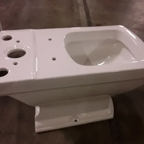 BOXED LINE CLOSED COUPLED TOILET PAN 2108 - 655X370X435MM