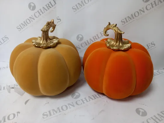 HOME REFLECTIONS SET OF 2 AUTUMN VELVET PUMPKINS