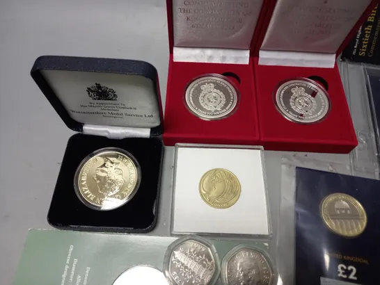 LARGE QUANTITY OF ASSORTED COLLECTABLE COINS AND MEDALS