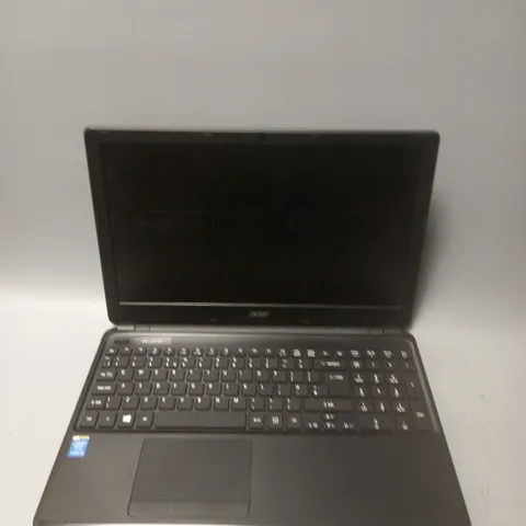 UNBOXED ACER INTEL CORE TRAVELMATE P255 SERIES - MODEL V5WC2 