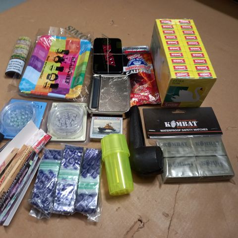 LOT OF ASSORTED SMOKING ACCESSORIES TO INCLUDE RIZZLAS, FILTERS AND MATCHES