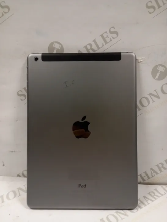 APPLE IPAD AIR A1475