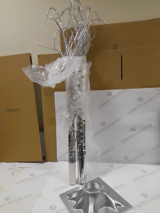 BOXED 5FT PRE LIT SILVER CHRISTMAS TREE - COLLECTION ONLY  RRP £49.99