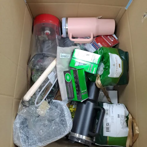 LARGE BOX OF APPROXIMATELY 15 ASSORTED HOUSEHOLD  ITEMS TOO INCLUDE GOLF BALLS , TYPE TOWELS , CUPS , ETC 