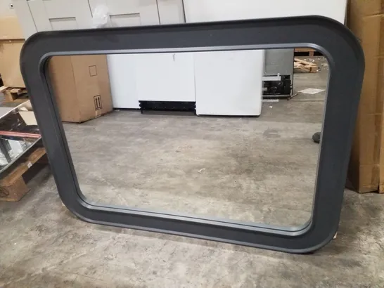 BRAND NEW CURVED RECTANGLER BATHROOM MIRROR WITH LED LIGHTS - 800×1100MM