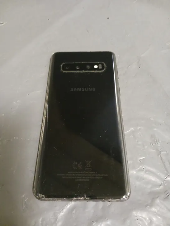 UNBOXED SAMSUNG GALAXY S10 MOBILE PHONE