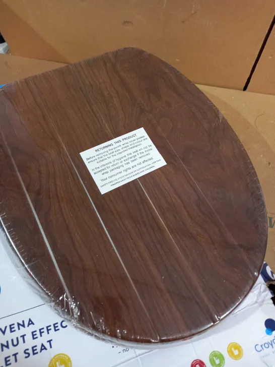 CROYDEX FLEXI FIX MOLVENA WALNUT EFFECT TOILET SEAT 