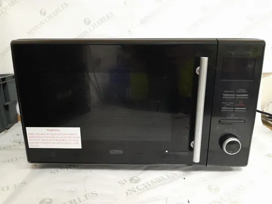 BOXED DELONGHI 25 LITRE SOLO MICROWAVE