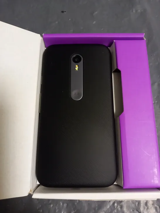 BOXED MOTO G 3RD GEN MOBILE PHONE 