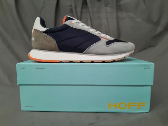 BOXED PAIR OF HOFF DELOS TRAINERS IN GREY/NAVY UK SIZE 7