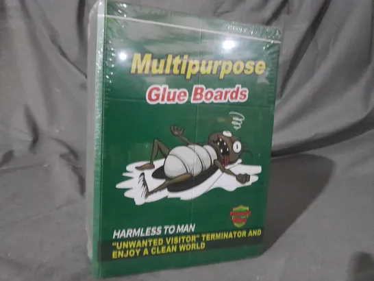 APPROXIMATELY 120 MULTIPURPOSE GLUE BOARDS 