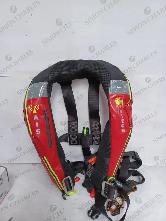 WINTECH INFLATABLE LIFE JACKETS 