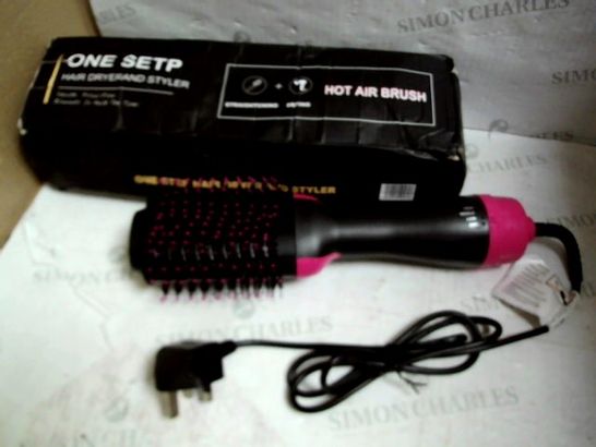 ONE STEP HAIR DRYER AND STYLER