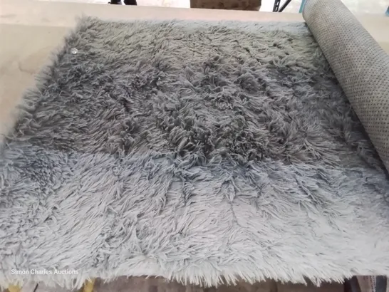 DESIGNER BROUSSARD FLUFFY HAND TUFTED RUG GREY 80 × 150