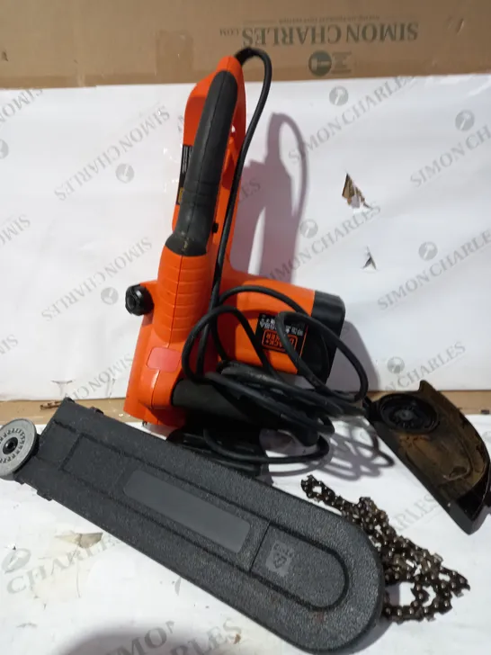 BKACK & DECKER 2000W CHAIN SAW