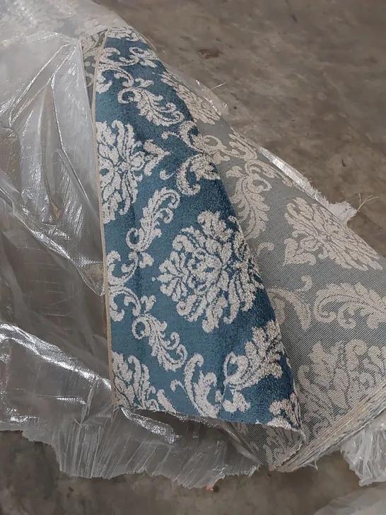 ROLL OF QUALITY ALABAMA DAMASK DARK BLUE/LIGHT GREY CARPET // SIZE: APPROXIMATELY 4 X 25m