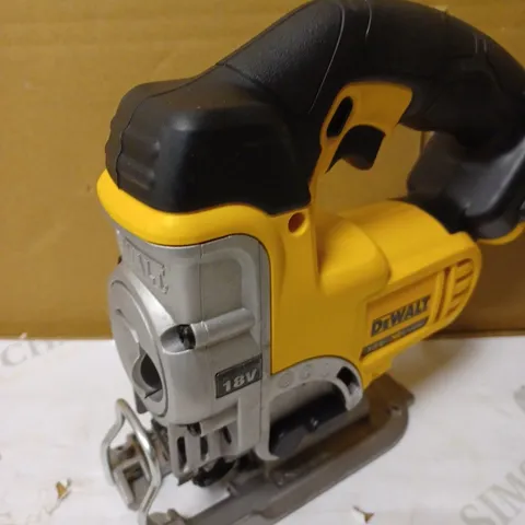 DEWALT 18V XR LITHIUM-ION BODY ONLY JIGSAW