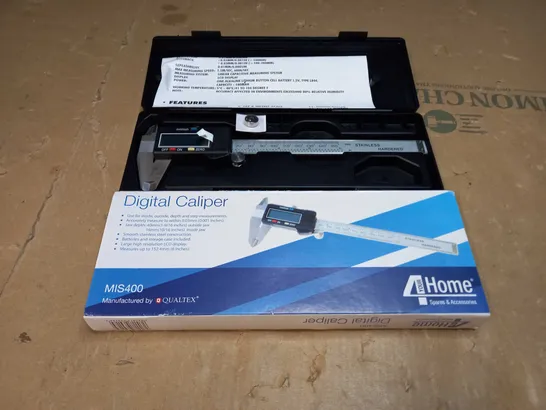 DIGITAL CALIPER