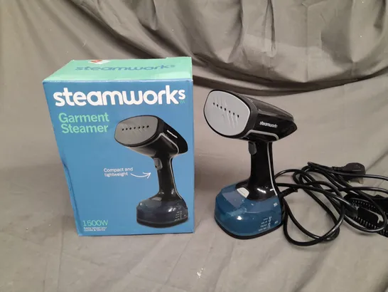 STEAMWORKS GARMENT STEAMER