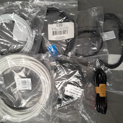 APPROXIMATELY 20 ASSORTED ELECTRICAL CABLES AND POWER ADAPTERS IN VARIOUS STYLES