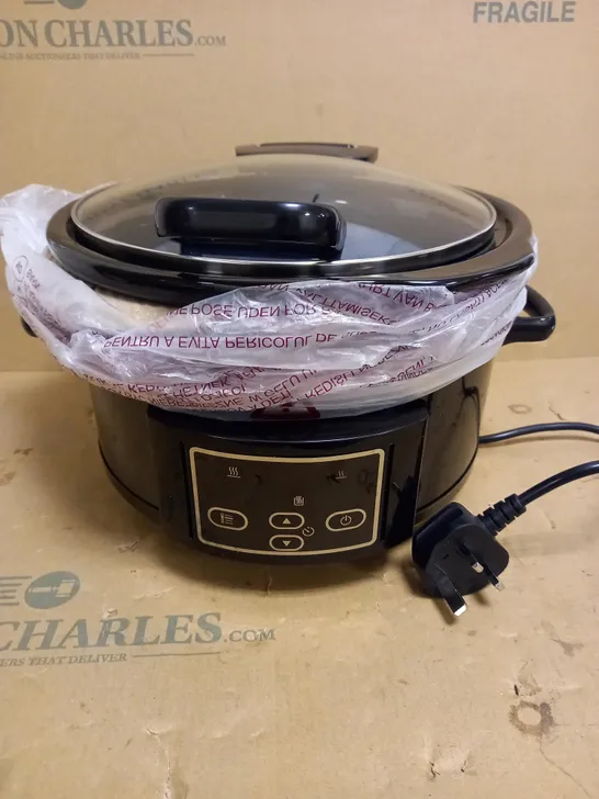 CROCK POT SLOW COOKER 