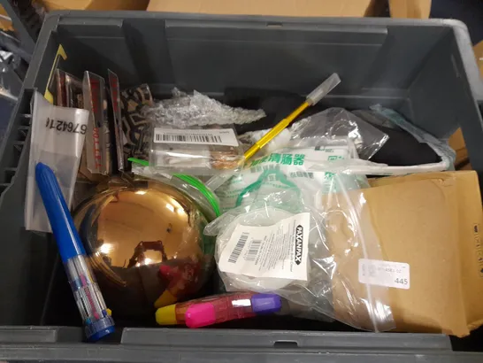 BOX OF APPROX 20 HOUSEHOLD ITEMS TO INCLUDE EGG SLICER, ASSORTED PENS AND CARD GAME