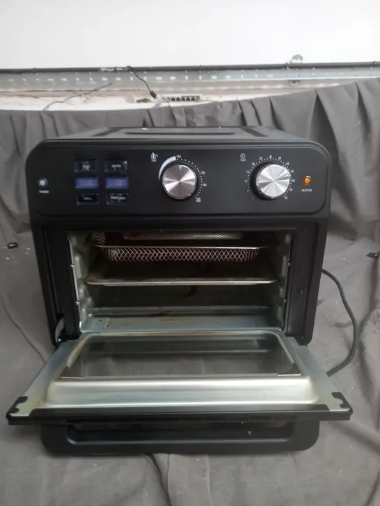 BOXED COOK'S ESSENTIAL 21-LITRE AIRFRYER OVEN IN BLACK